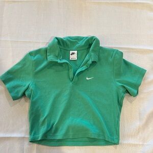 Nike Nike Sportswear Women's Short Sleeve Polo Top shirt cropped large‎ EUC